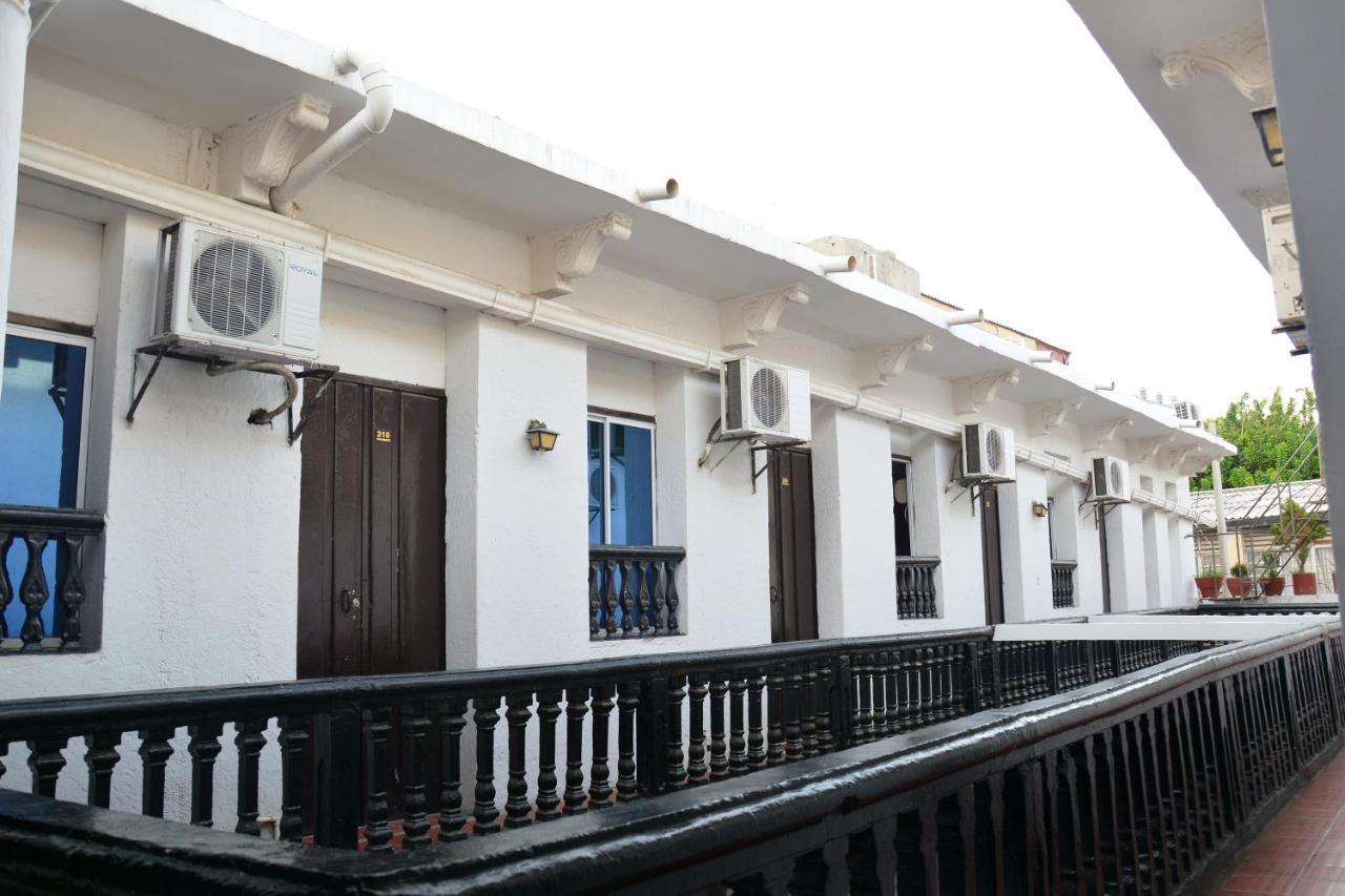 Hotel Andalucía Inn Santa Marta  Exterior foto